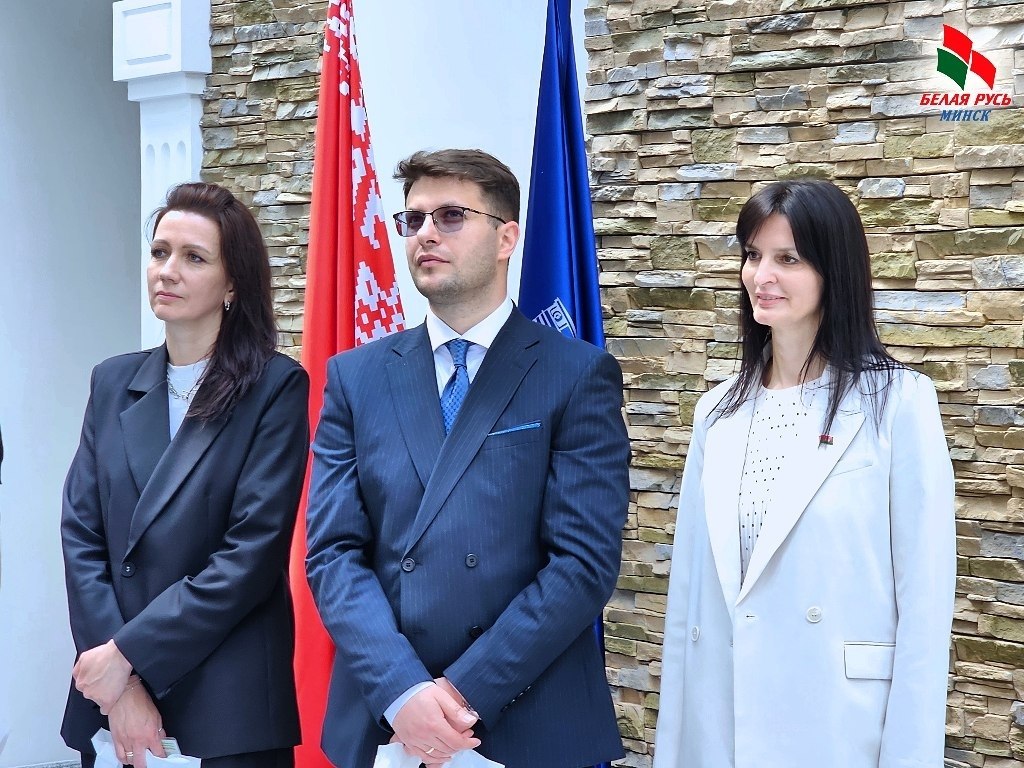 04.06.IMG_9338.JPG
